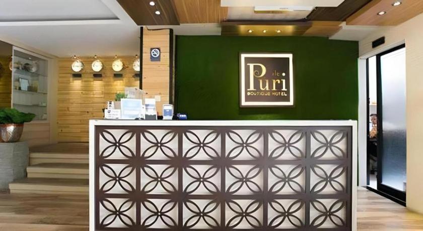 Life Puri Hotel Surabaya Gubeng Exterior photo